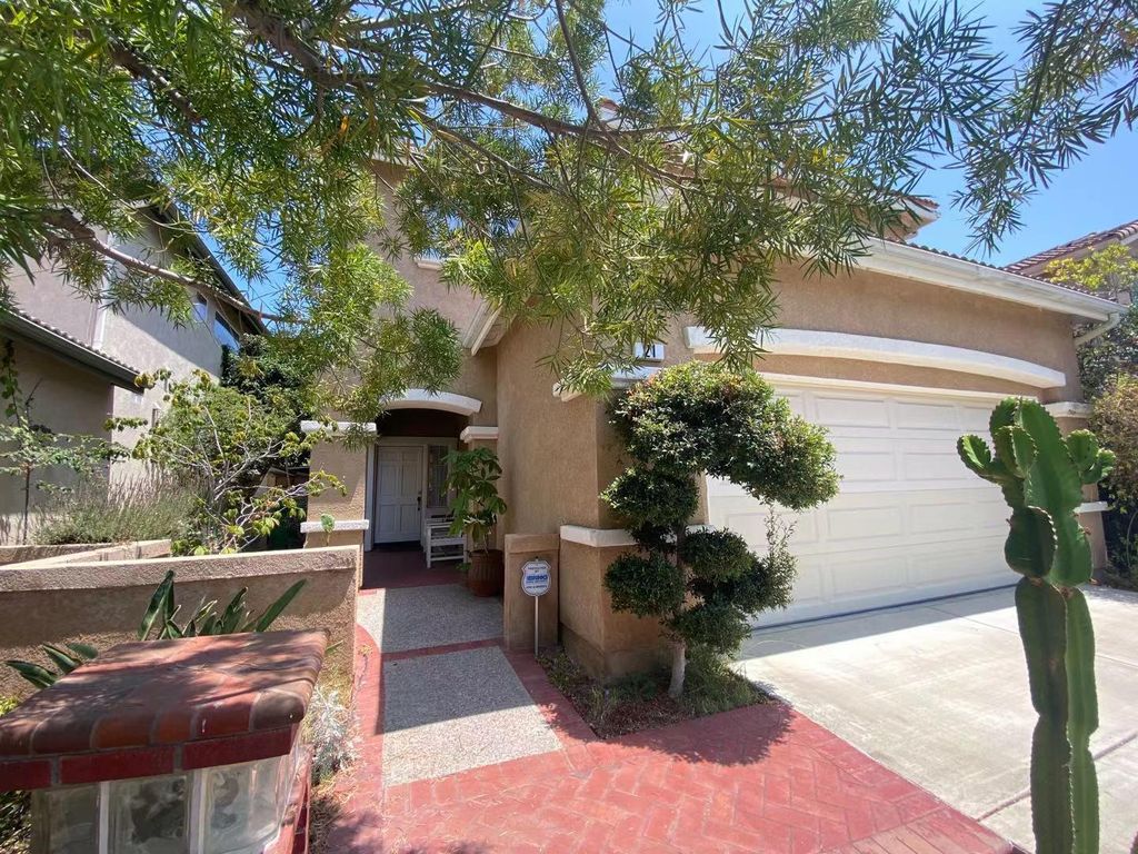 21 Wyoming, Irvine, CA 92606
