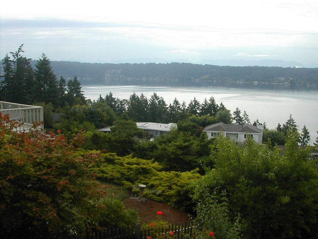 200 173rd Pl NE, Bellevue, WA 98008