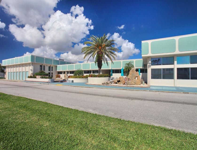 450 Horizons E #103, Boynton Beach, FL 33435