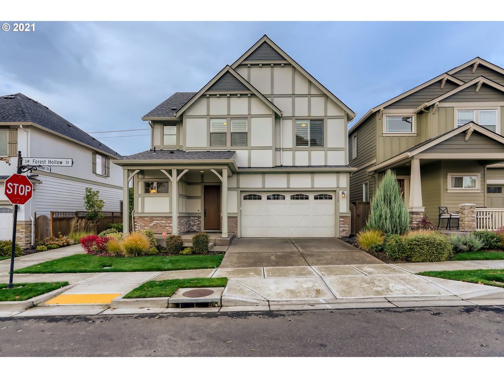 17315 SW Forest Hollow St, Beaverton, OR 97007