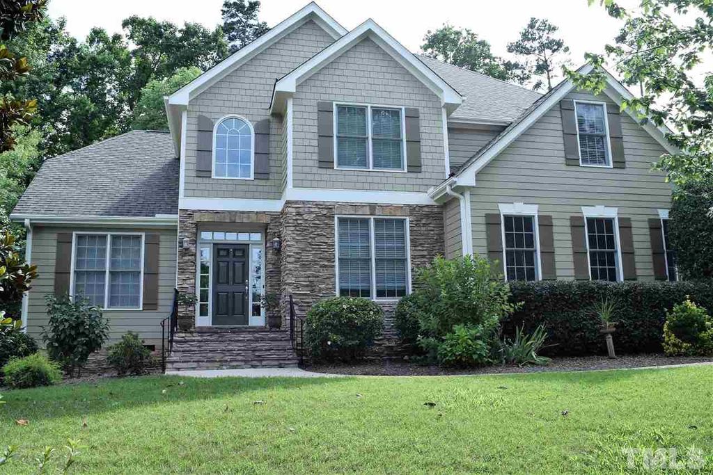 1304 Flemming House St, Wake Forest, NC 27587