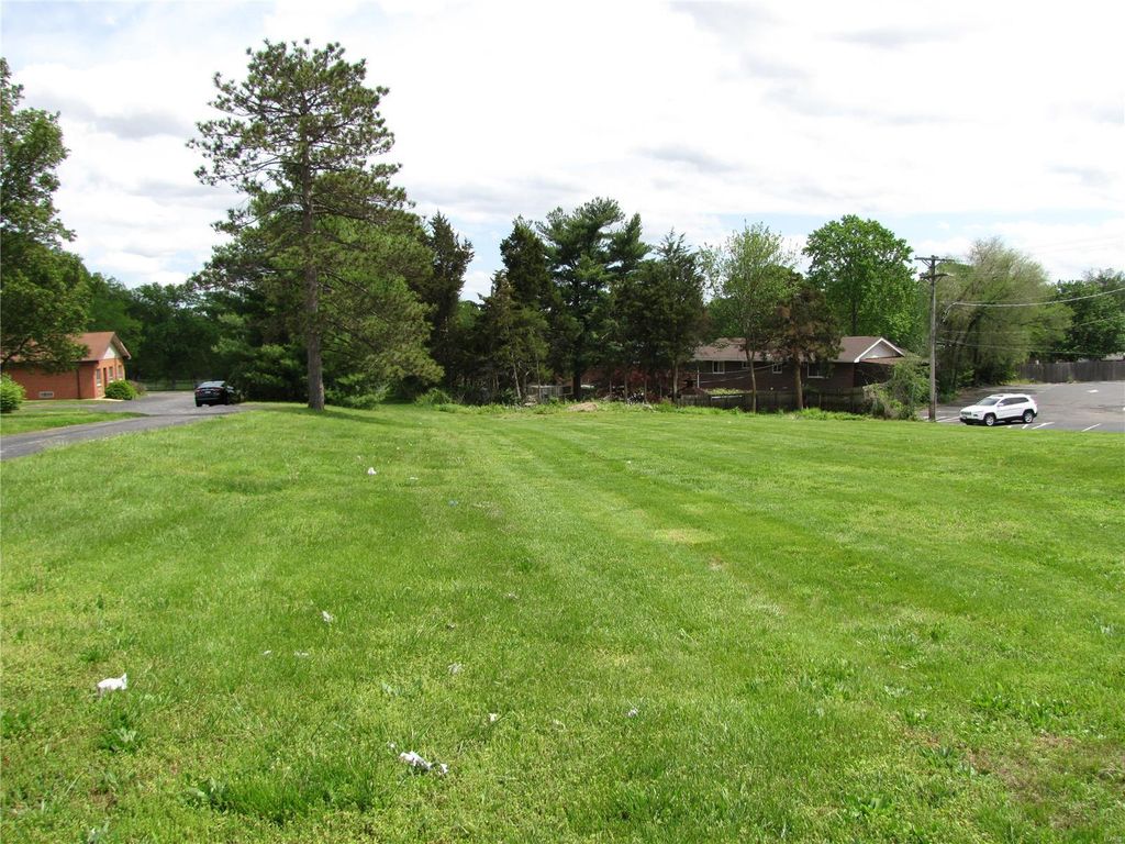 3450 Lemay Ferry Rd, Saint Louis, MO 63125
