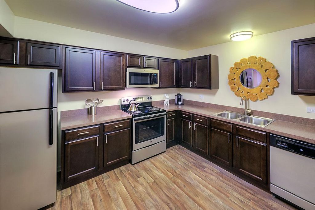 Bourbon Square Apartments Palatine, IL Trulia