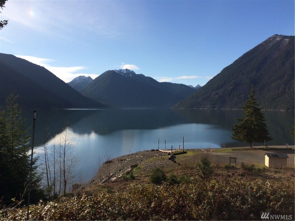 270 N  Dosewallips Pl, Hoodsport, WA 98548