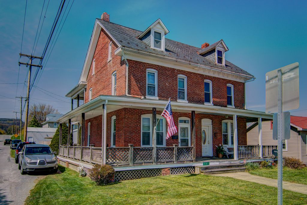 501 E Market St, Hallam, PA 2 Bed, 1 Bath SingleFamily Home 49 Photos Trulia