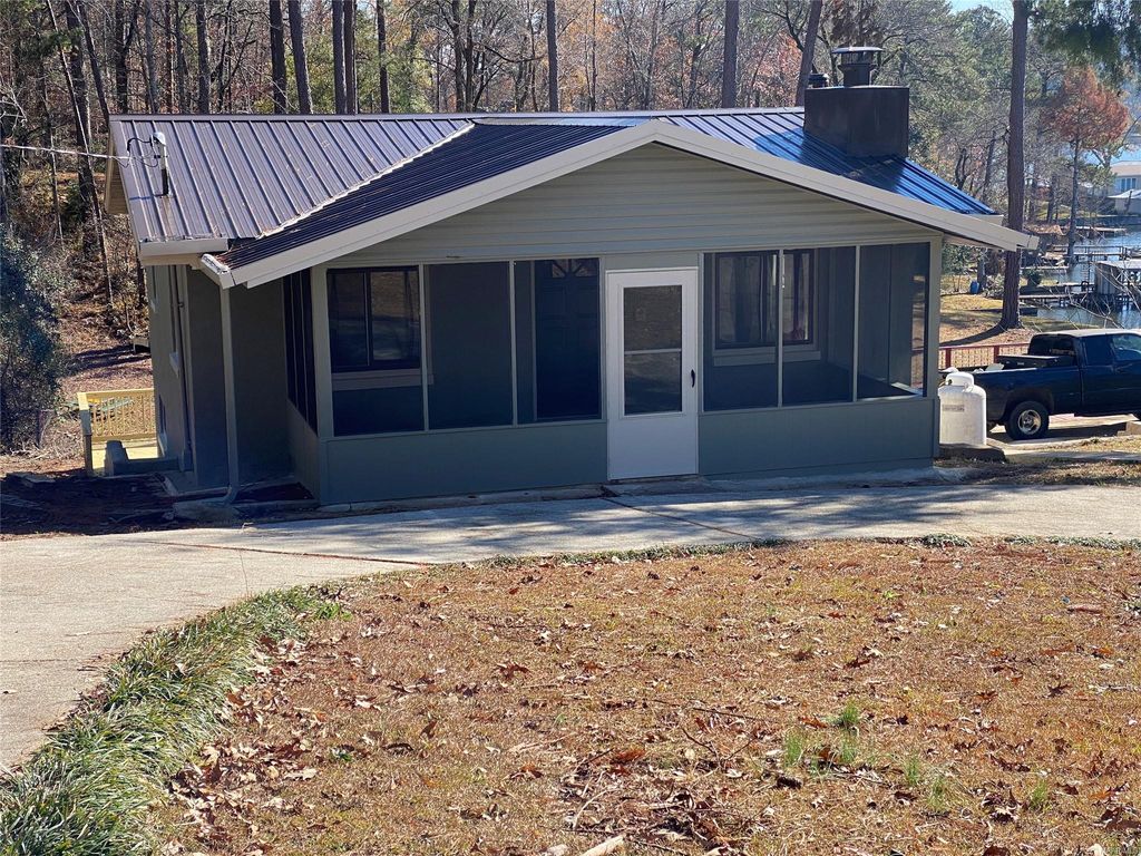 747 Jordan Lake Rd, Titus, AL 36080