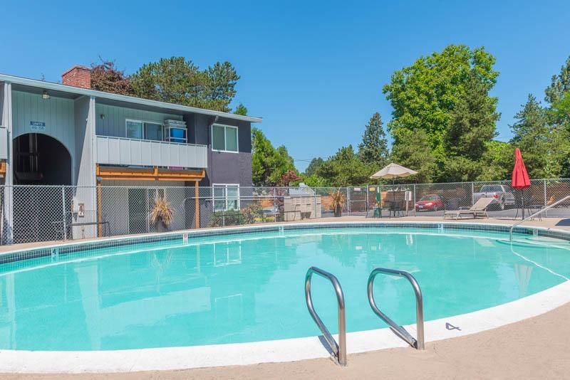 14640 SW Farmington Rd, Beaverton, OR 97007