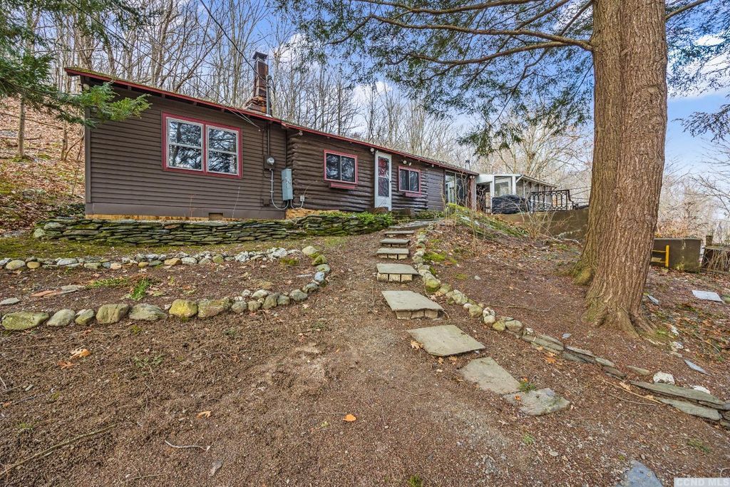 3635 County Route 7, Hillsdale, NY 12529