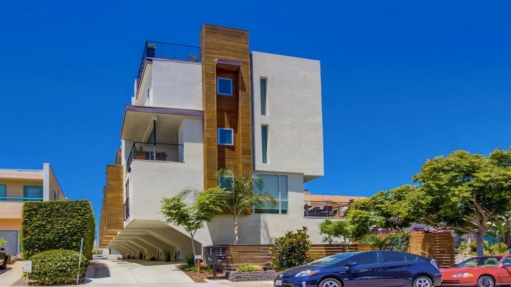 4080 Goldfinch St #3, San Diego, CA 92103
