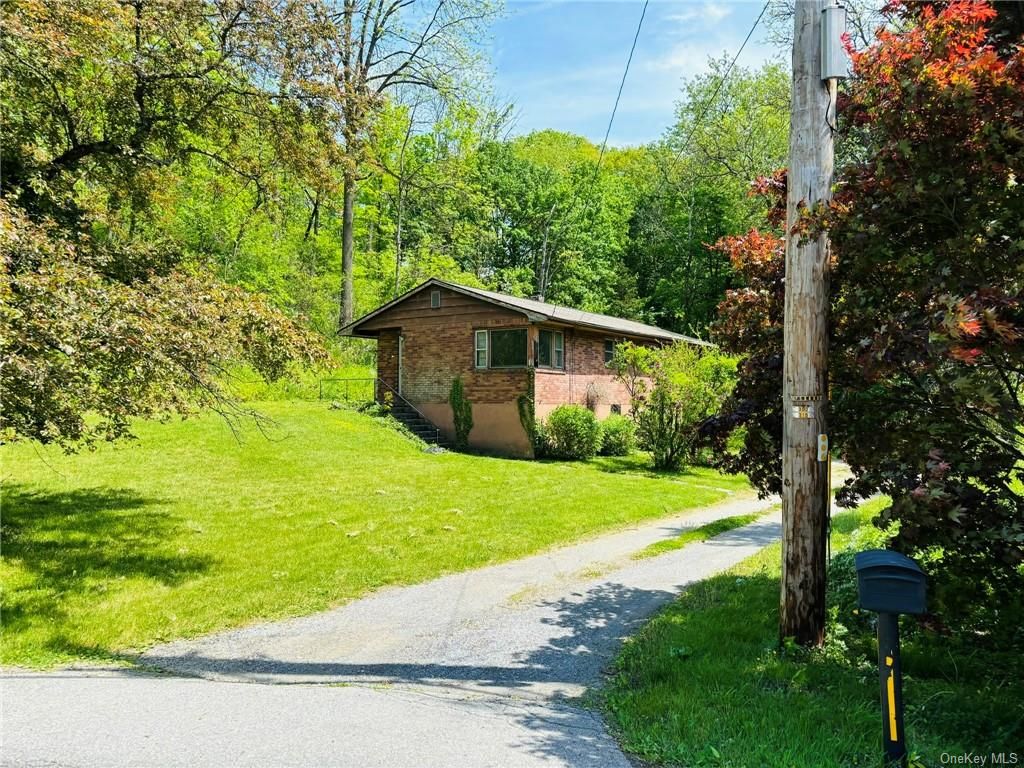 10 Martin Road, Pleasant Valley, NY 12569 MLS H6307229 Trulia