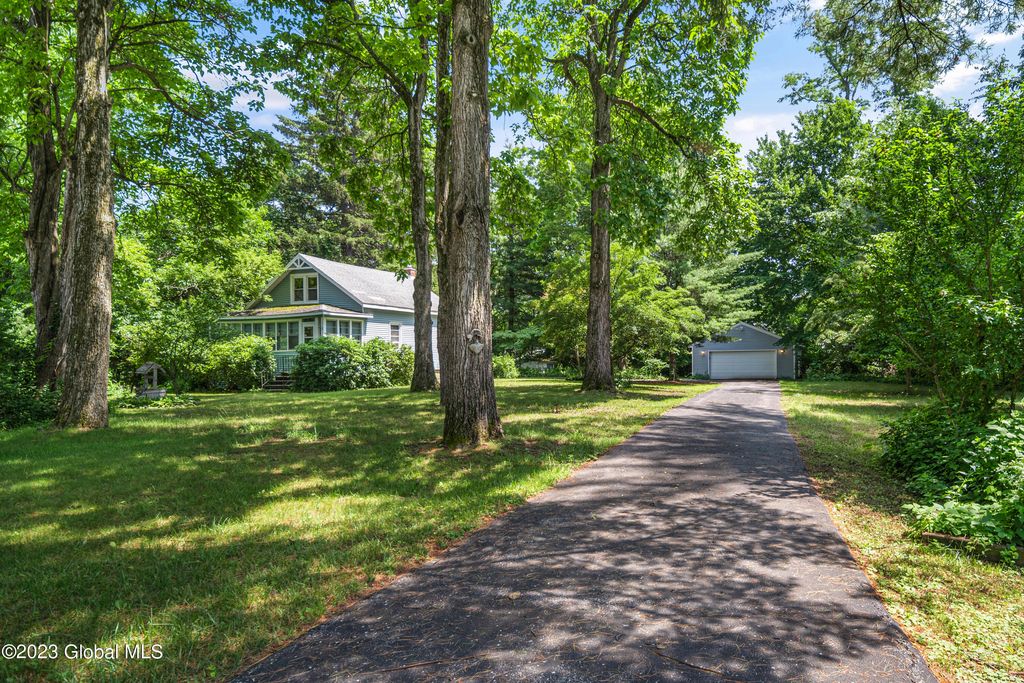 20 Leonard Drive, Delmar, NY 12054 Trulia