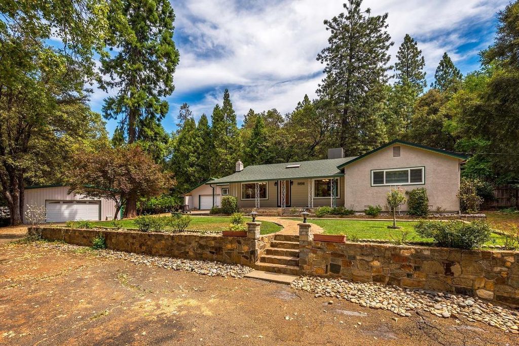 13750 Eaton Rd, Pine Grove, CA 3 Bed, 2 Bath SingleFamily Home 36