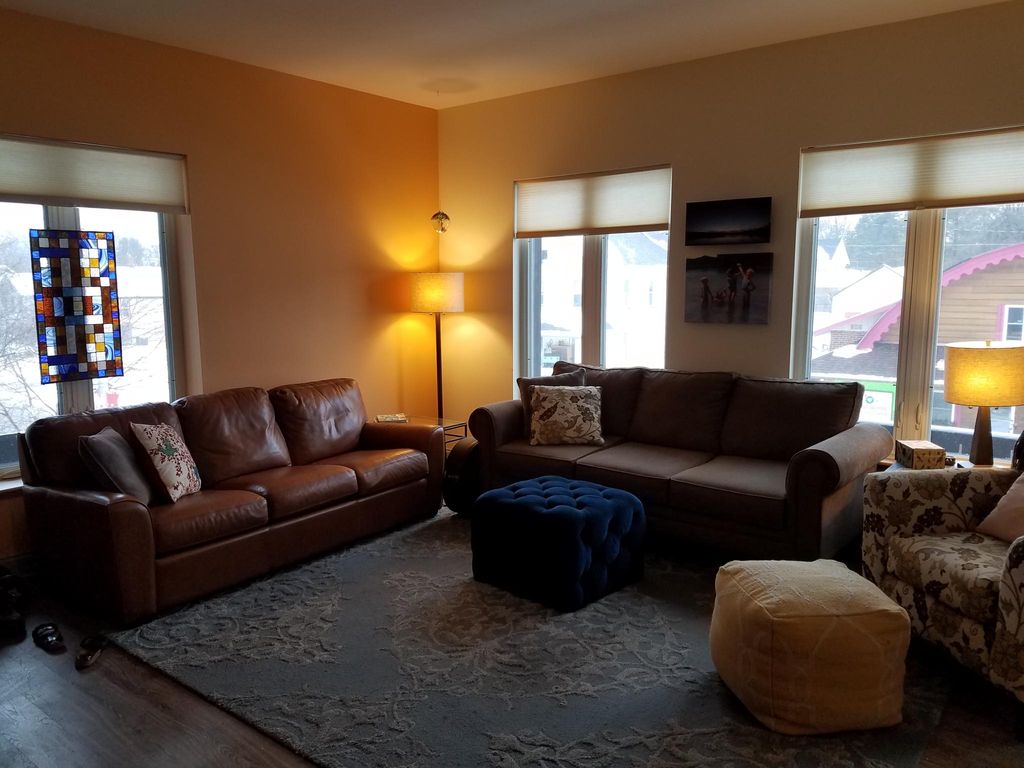 114 2nd St 201, New Glarus, WI 53574 Trulia