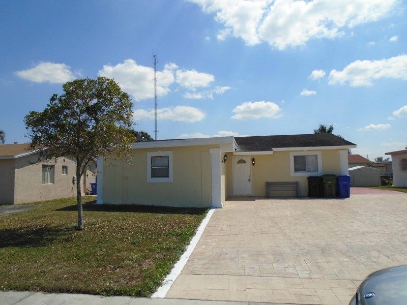2670 NW 24th Ct ##, Fort Lauderdale, FL 33311
