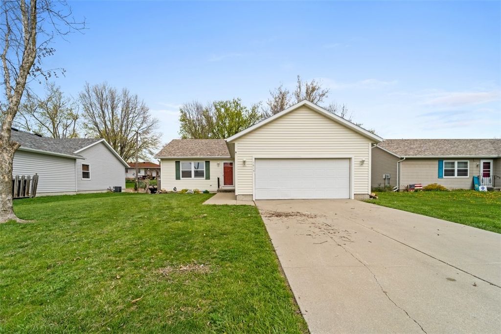 1615 Thomas St, Redfield, IA 50233 Trulia