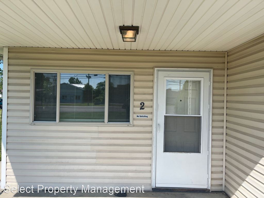 7608 Bluffton Rd #2, Fort Wayne, IN 46809
