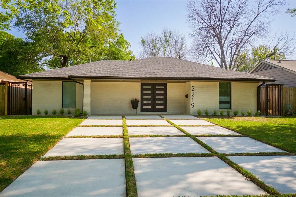 2219 Chantilly Ln, Houston, TX 77018
