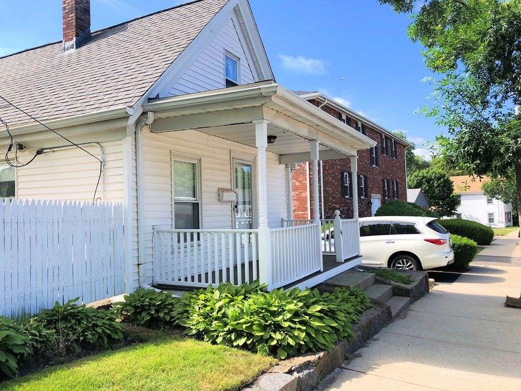 561 Willard St, Quincy, MA 02169