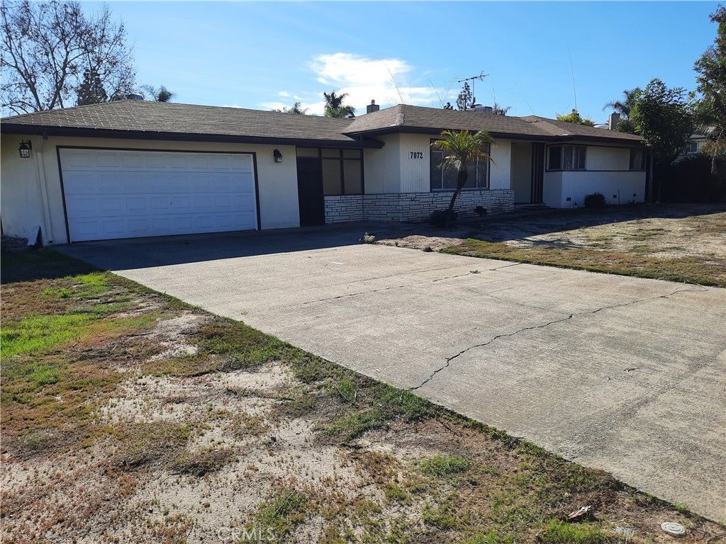 7072 Spruce St, Westminster, CA 92683