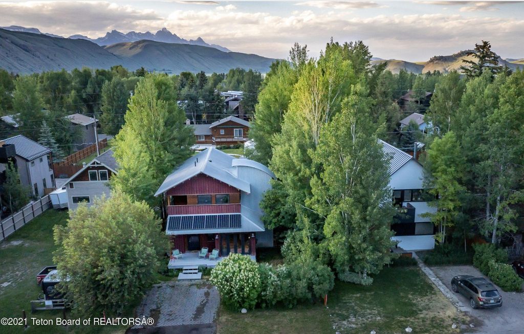 665 E Cache Creek Dr, Jackson, WY 83001 MLS 212173 Trulia