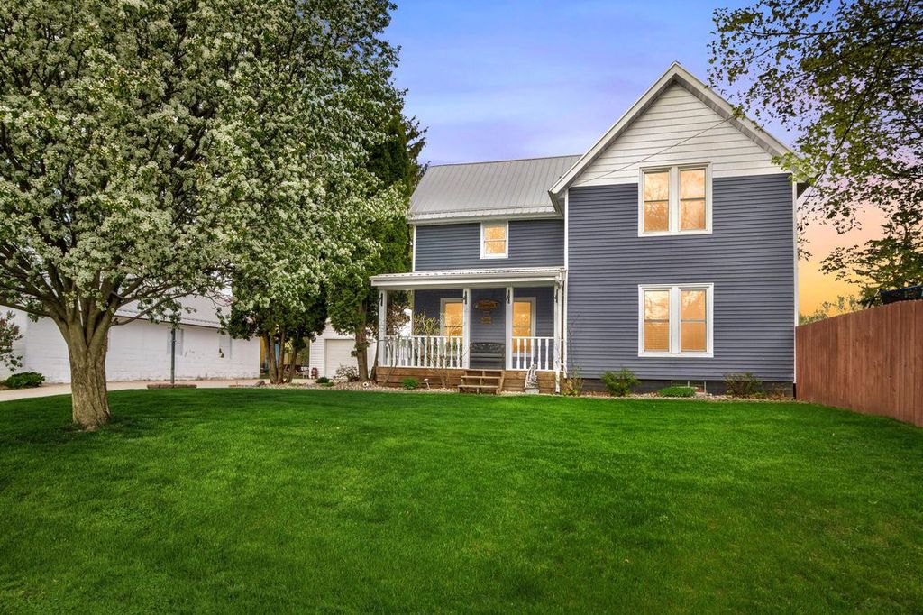 16874 S 8th St, Galesville, WI 54630 Trulia