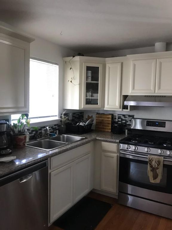 821 Shearer St, Roseville, CA 95678