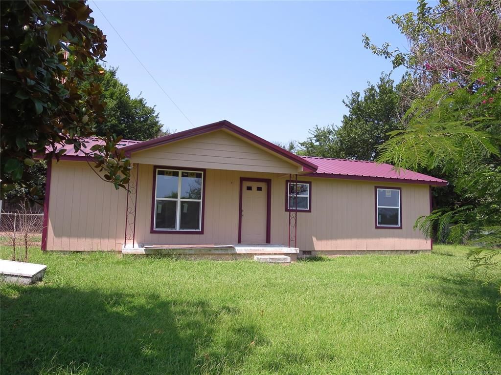 26 Cherokee St, Healdton, OK 73438