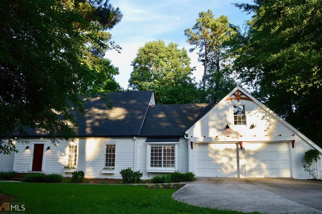 5015 Spalding Dr, Sandy Springs, GA 4 Bed, 3 Bath SingleFamily Home