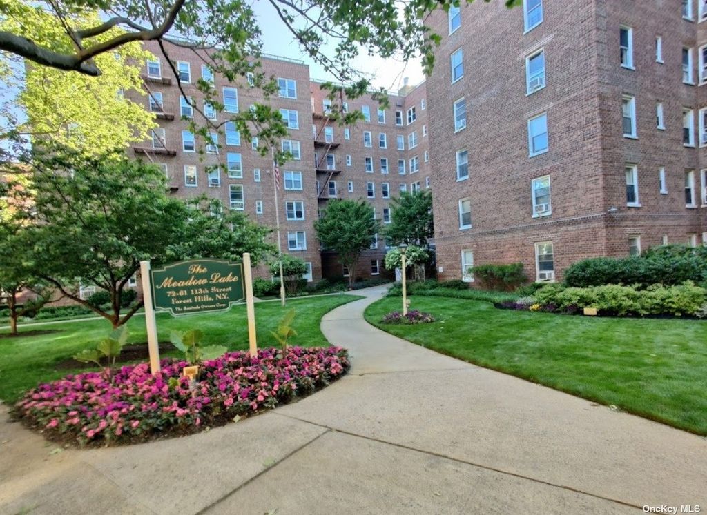 72-61 113th Street UNIT 3H, Forest Hills, NY 11375