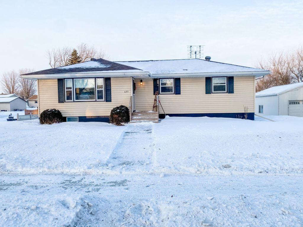 635 Maine Ave, Adrian, MN 56110 Trulia