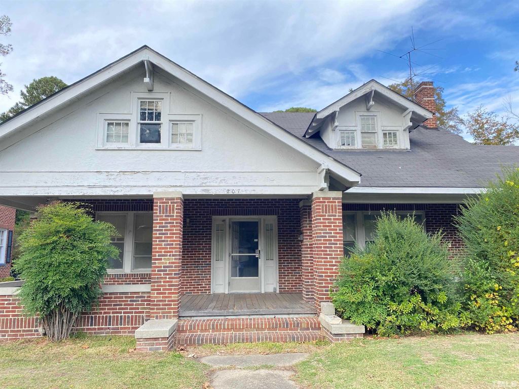 207 W 12th St, Scotland Neck, NC 27874 Trulia