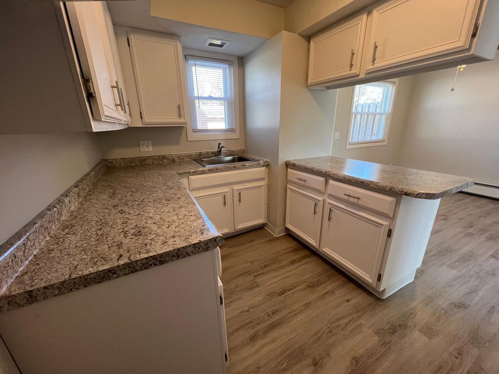 349 Water St SW, Bolivar, OH 44612