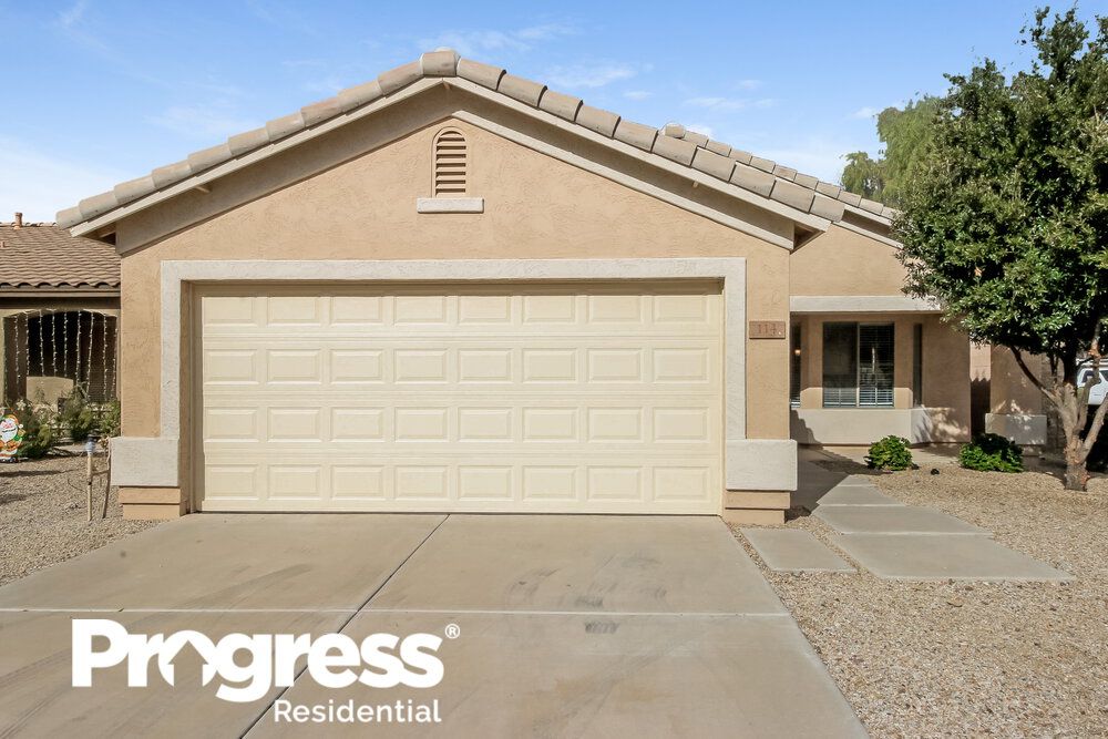 114 E Zinnia Pl, San Tan Valley, AZ 85143
