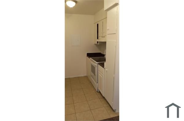 2601 Cedar Ave #3, Las Vegas, NV 89101