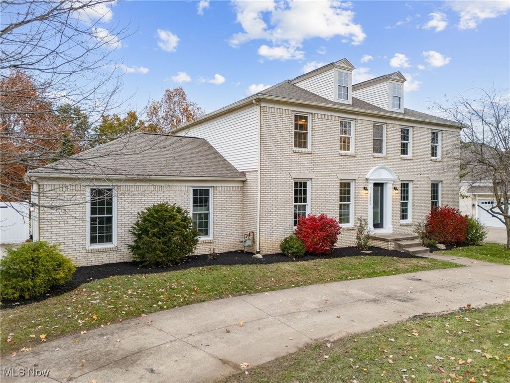 1023 55th St NE, Canton, OH 44721 | MLS# 5180839 - Trulia | Trulia