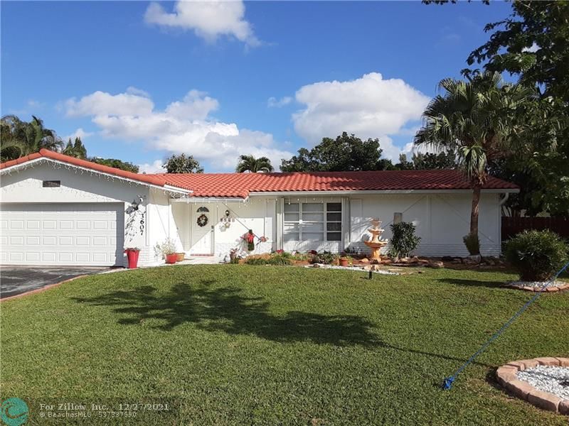 3607 NW 82nd Ter, Coral Springs, FL 33065