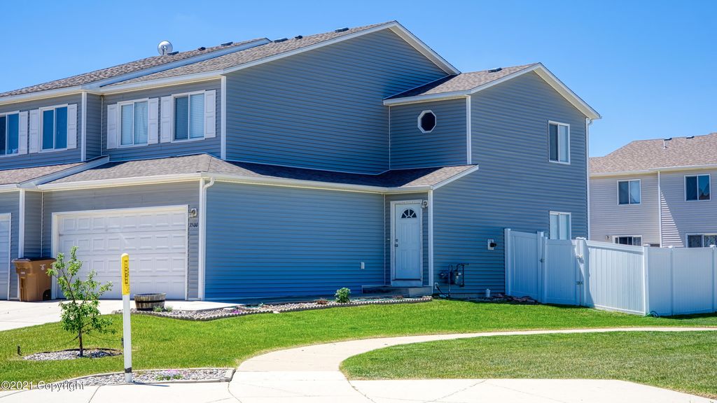 3500 Blue Ave, Gillette, WY 82718