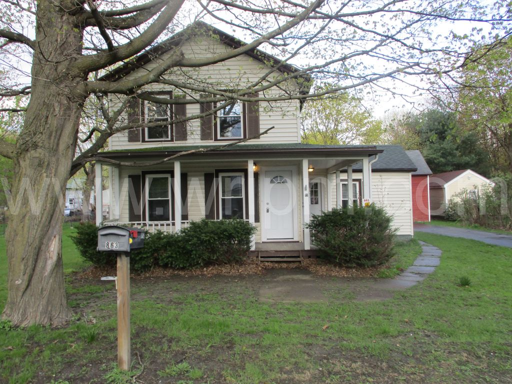 863 Main St, Niverville, NY 3 Bed, 1 Bath SingleFamily Home 11 Photos Trulia