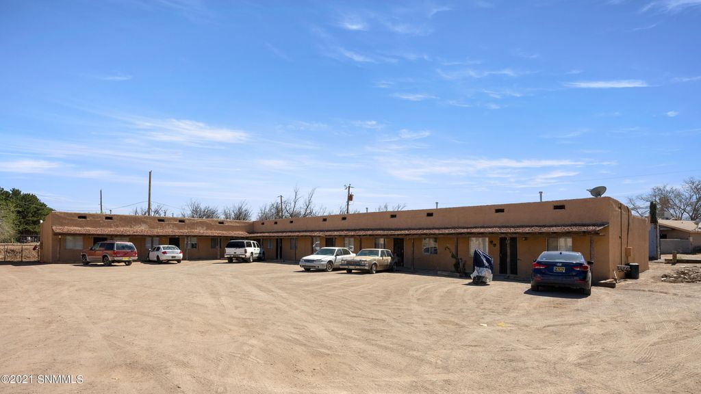 2238 Carreon Pl, Las Cruces, NM 88005