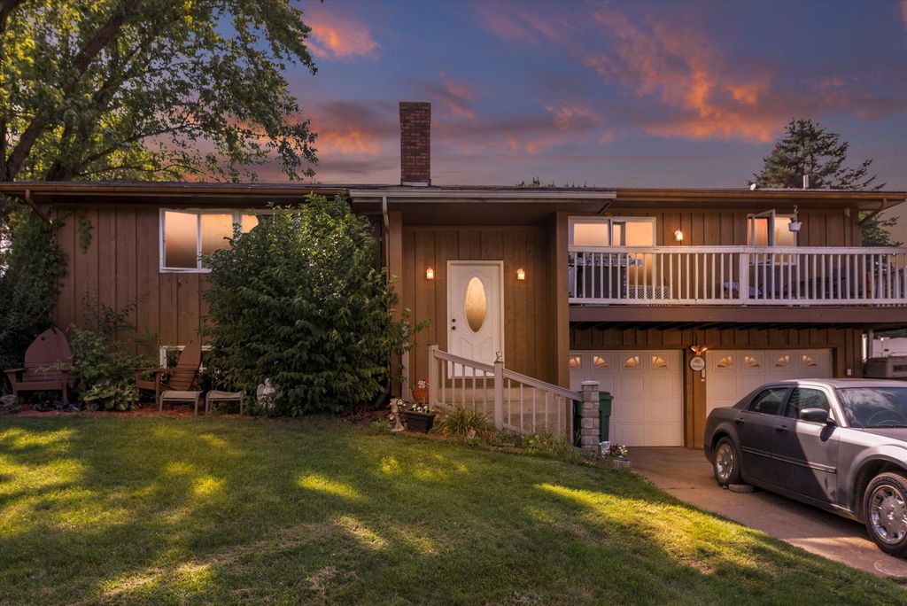148 Shadowood Ln, Battle Creek, MI 49014