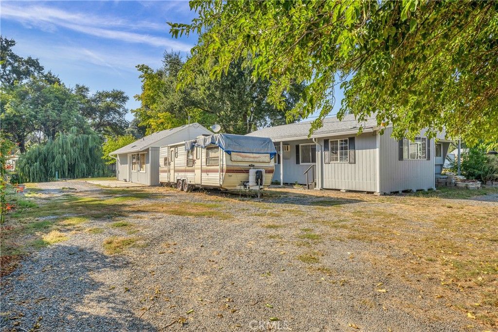 2817 Meadow Dr, Lakeport, CA 95453