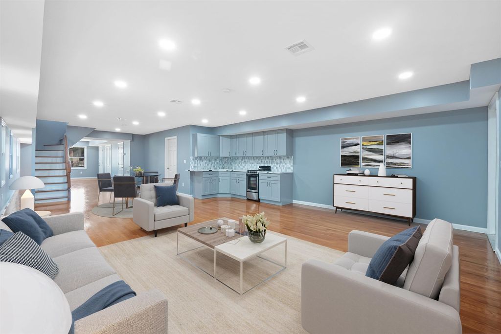 81 Nelson Ave #1, Jersey City, NJ 07307