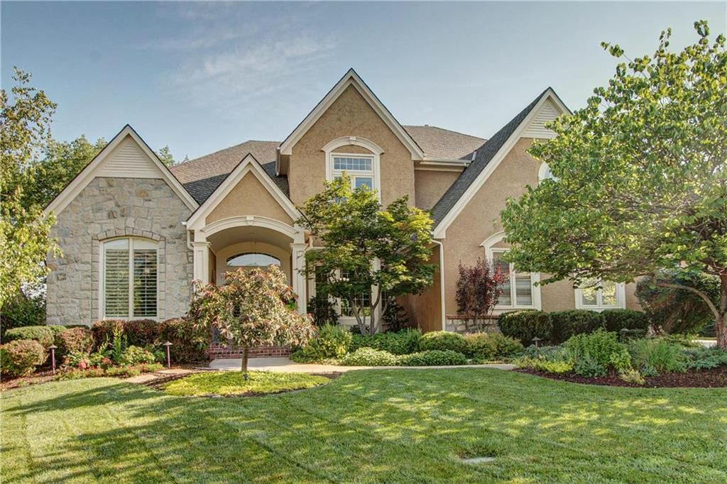 15430 Iron Horse Cir, Overland Park, KS 5 Bed, 6 Bath SingleFamily