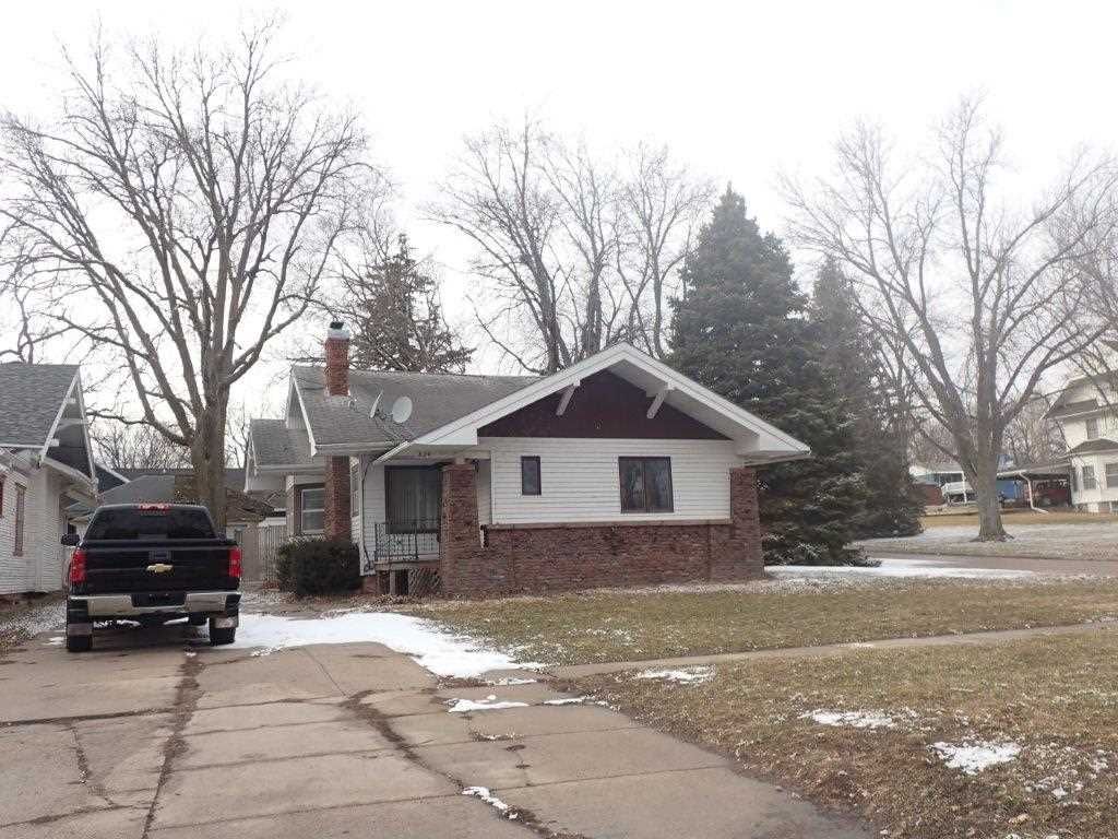 824 Verona Ave, Ravenna, NE 68869