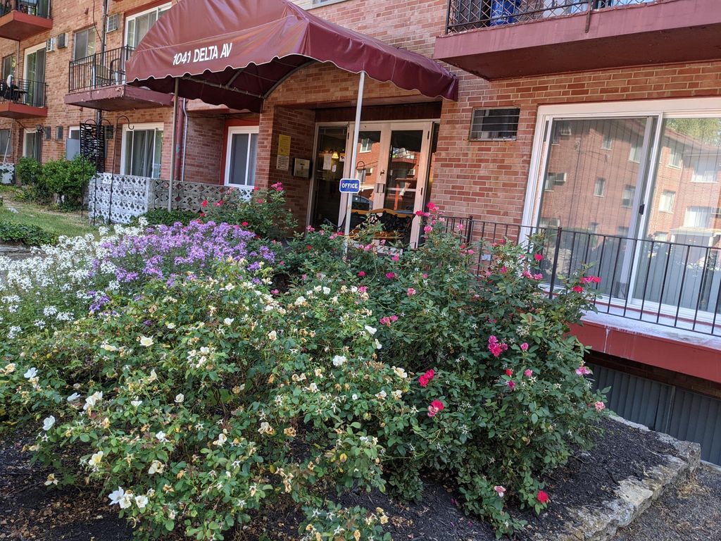 1041 Delta Ave #16, Cincinnati, OH 45208