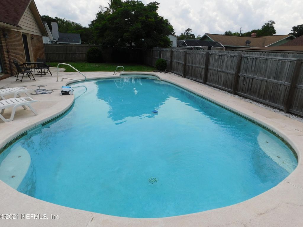 12328 Muscovy Dr, Jacksonville, FL 32223