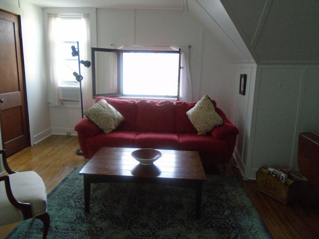 95 Livingston St, Buffalo, NY 14213