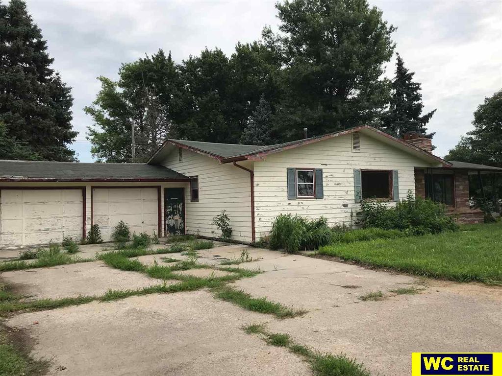 318 S 8th St, Tekamah, NE 68061 Trulia