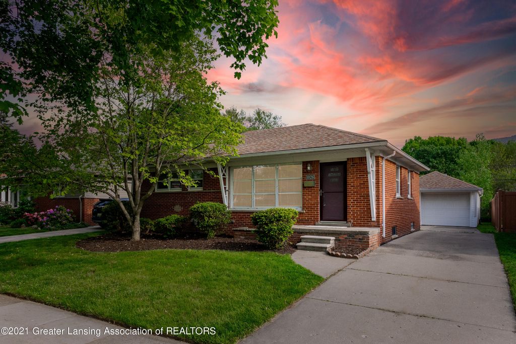 1026 Midland Blvd, Royal Oak, MI 48073