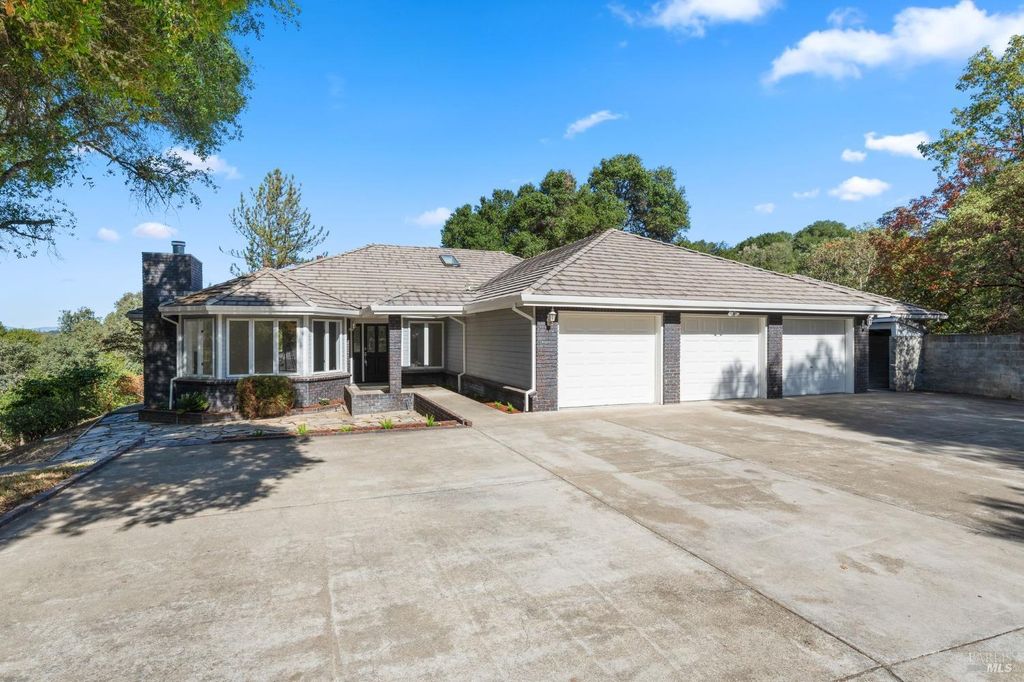 521 Vichy Hills Dr, Ukiah, CA 95482 Trulia